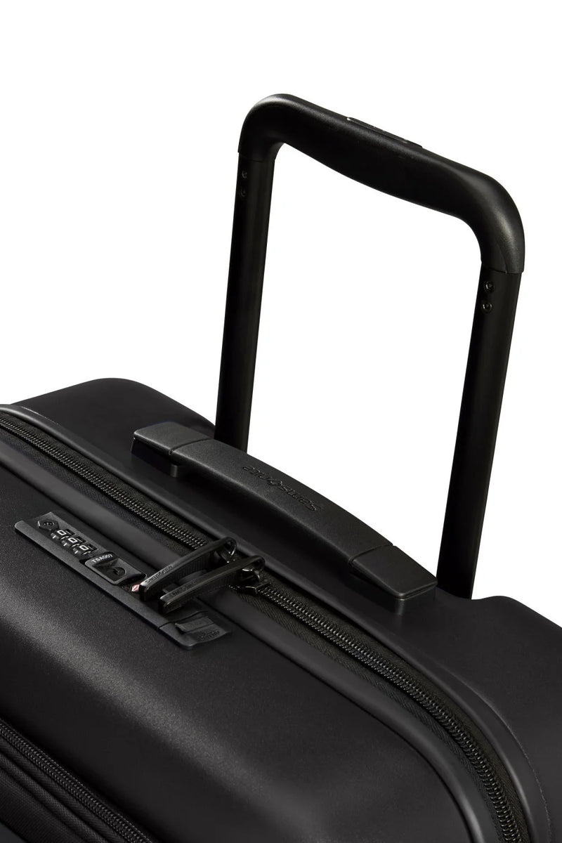 Samsonite Stackd Spinner (4 wheels) 55cm (23/26cm) Exp Easy Access