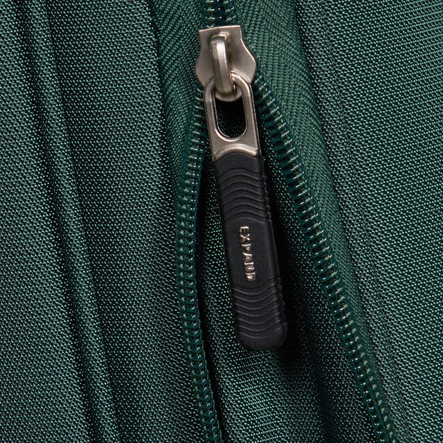 Samsonite Base Breeze 4 Wheel Exp Cabin Suitcase - 55cm Dark Green